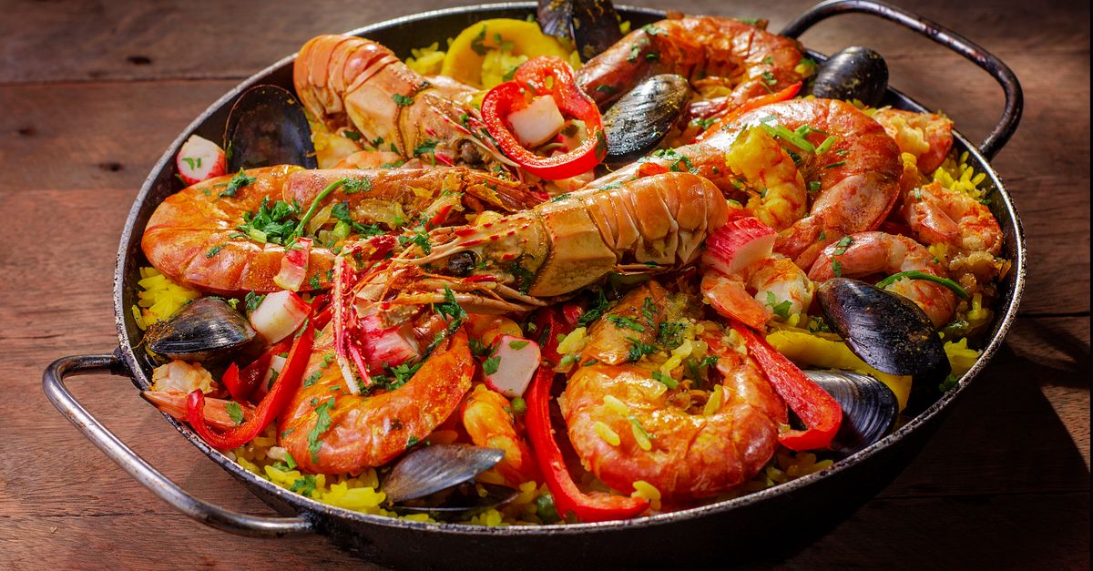 Frequently Asked Questions about Seafood Paella Catering