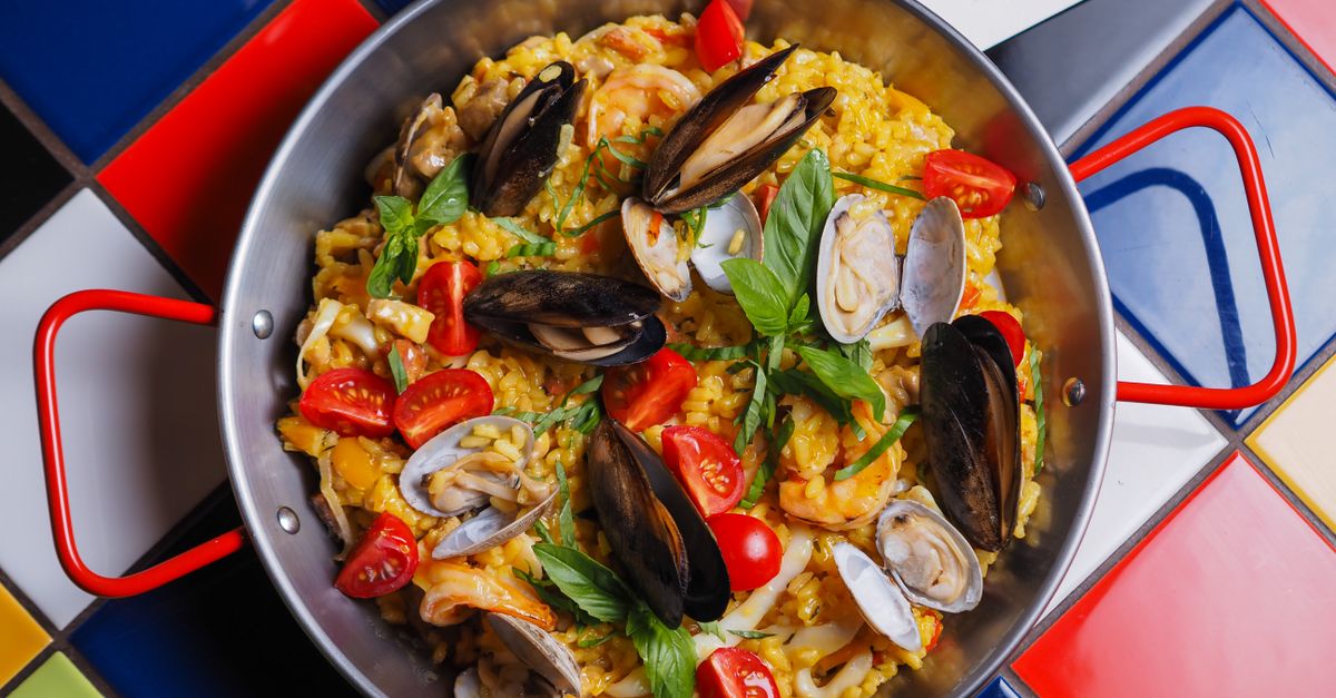 Funding Your Paella Feast: Creative Ways to Manage Catering Costs